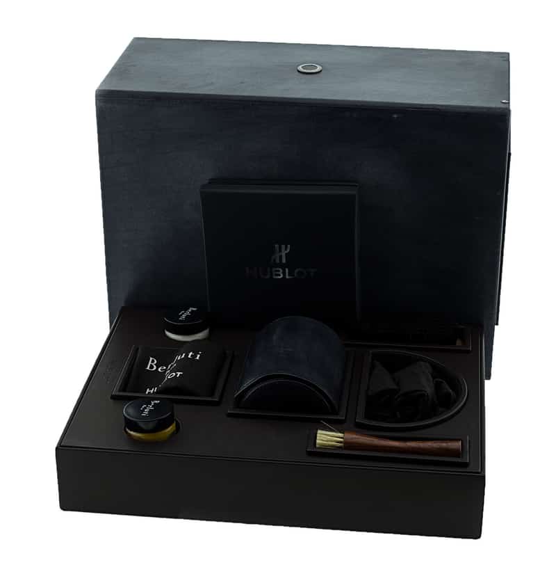 Hublot Classic Fusion 511.CM.0500.VR.BER16